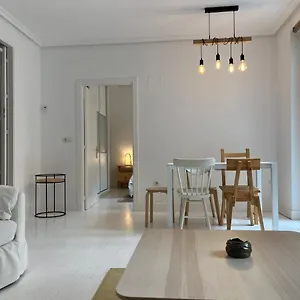 Luminoso En El Centro De Apartamento San Sebastián
